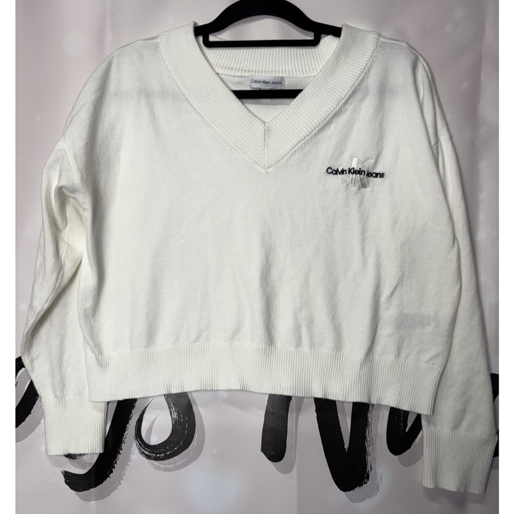 Calvin Klein V-Neck Cropped Sweater White Medium Preppy